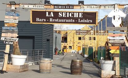 La Seiche à Sevrier près d'Annecy, Haute-Savoie. Bar, Restaurants, loisirs